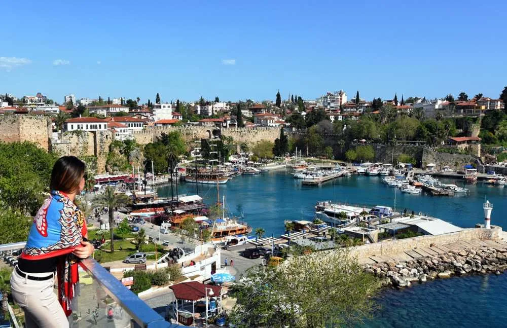 Antalya  Airport - ANTALYA MERKEZ VIP Havalimanı Transferi Mercedes Vito